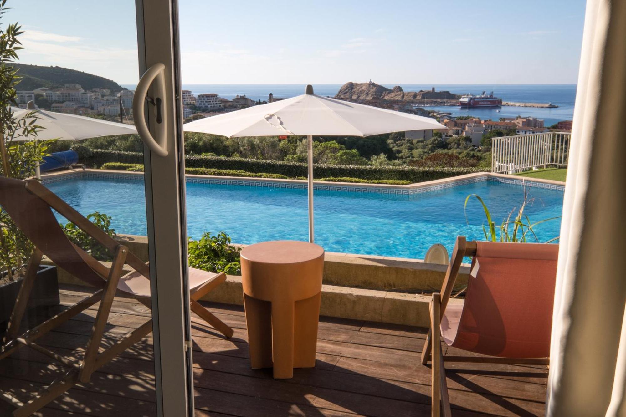 Hotel Funtana Marina LʼÎle-Rousse エクステリア 写真