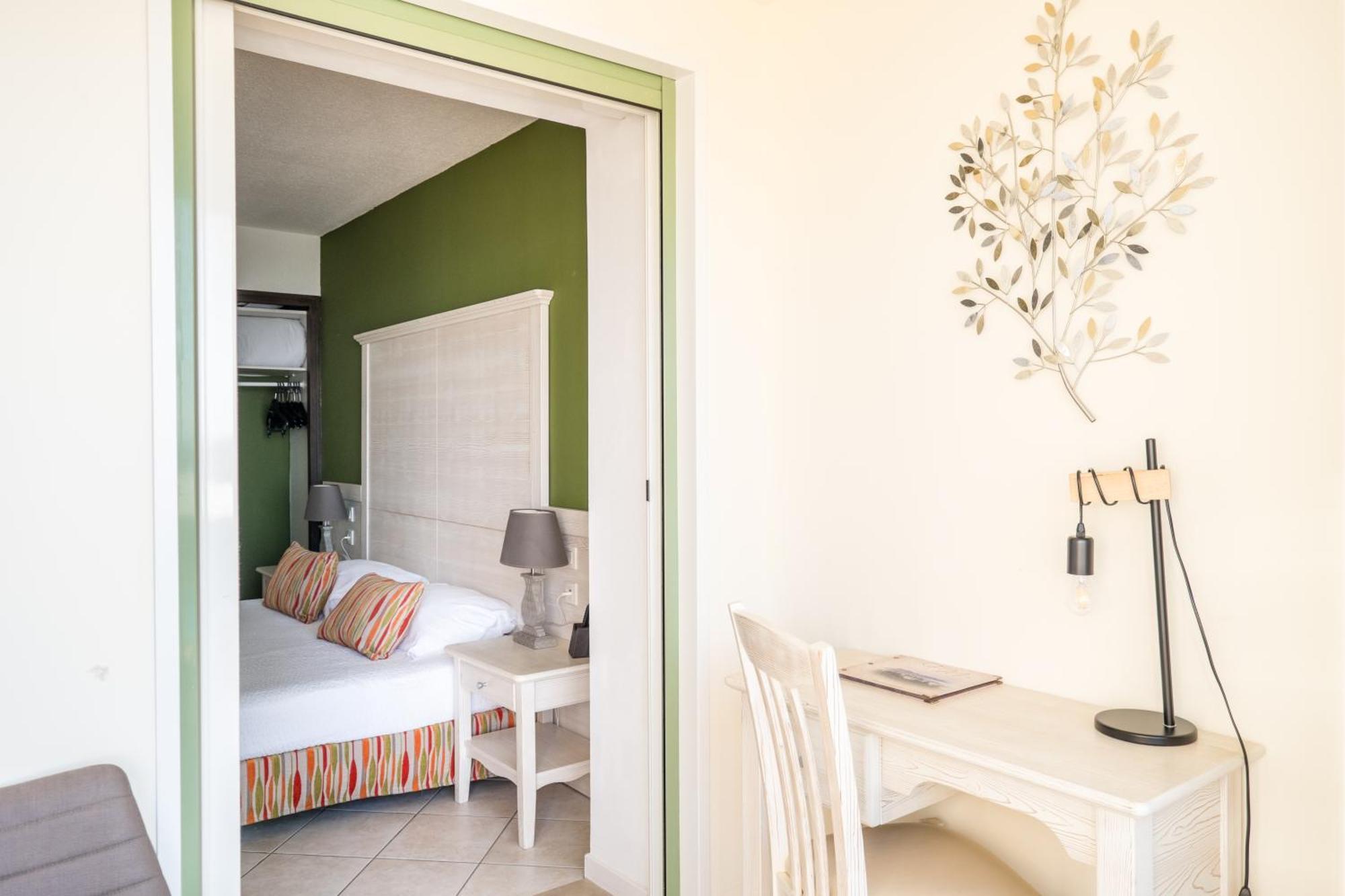 Hotel Funtana Marina LʼÎle-Rousse エクステリア 写真