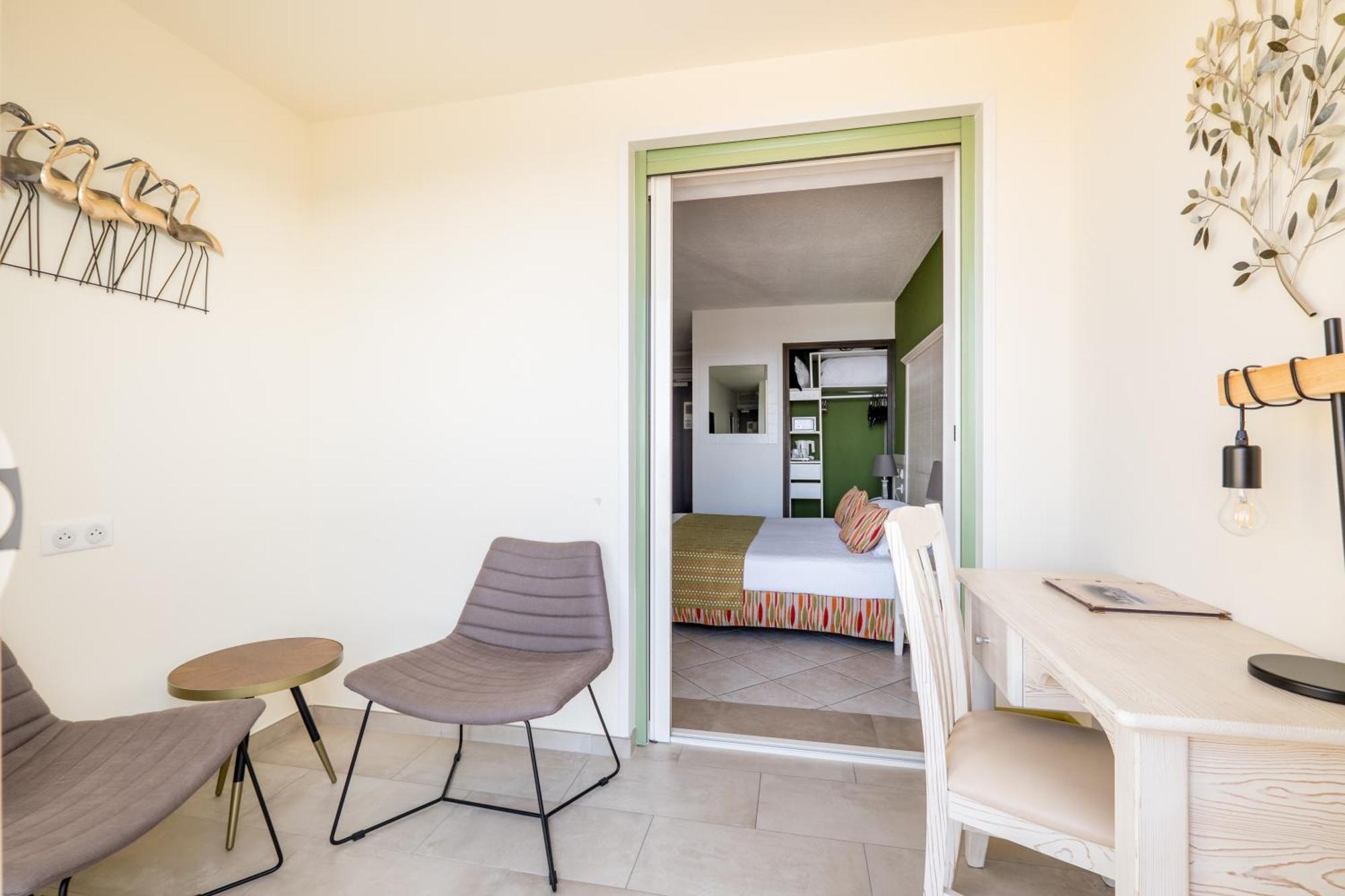 Hotel Funtana Marina LʼÎle-Rousse エクステリア 写真
