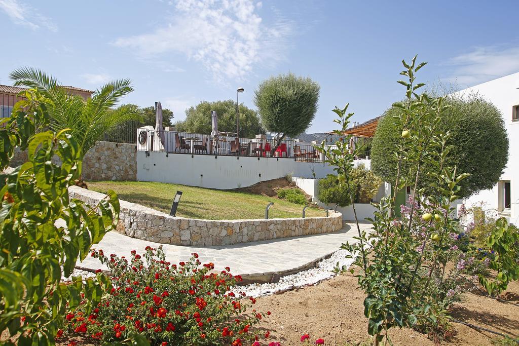 Hotel Funtana Marina LʼÎle-Rousse エクステリア 写真